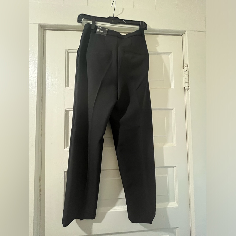NWT Express Editor Super High Waisted Straight Ankle Pant
Black - Picture 2 of 4